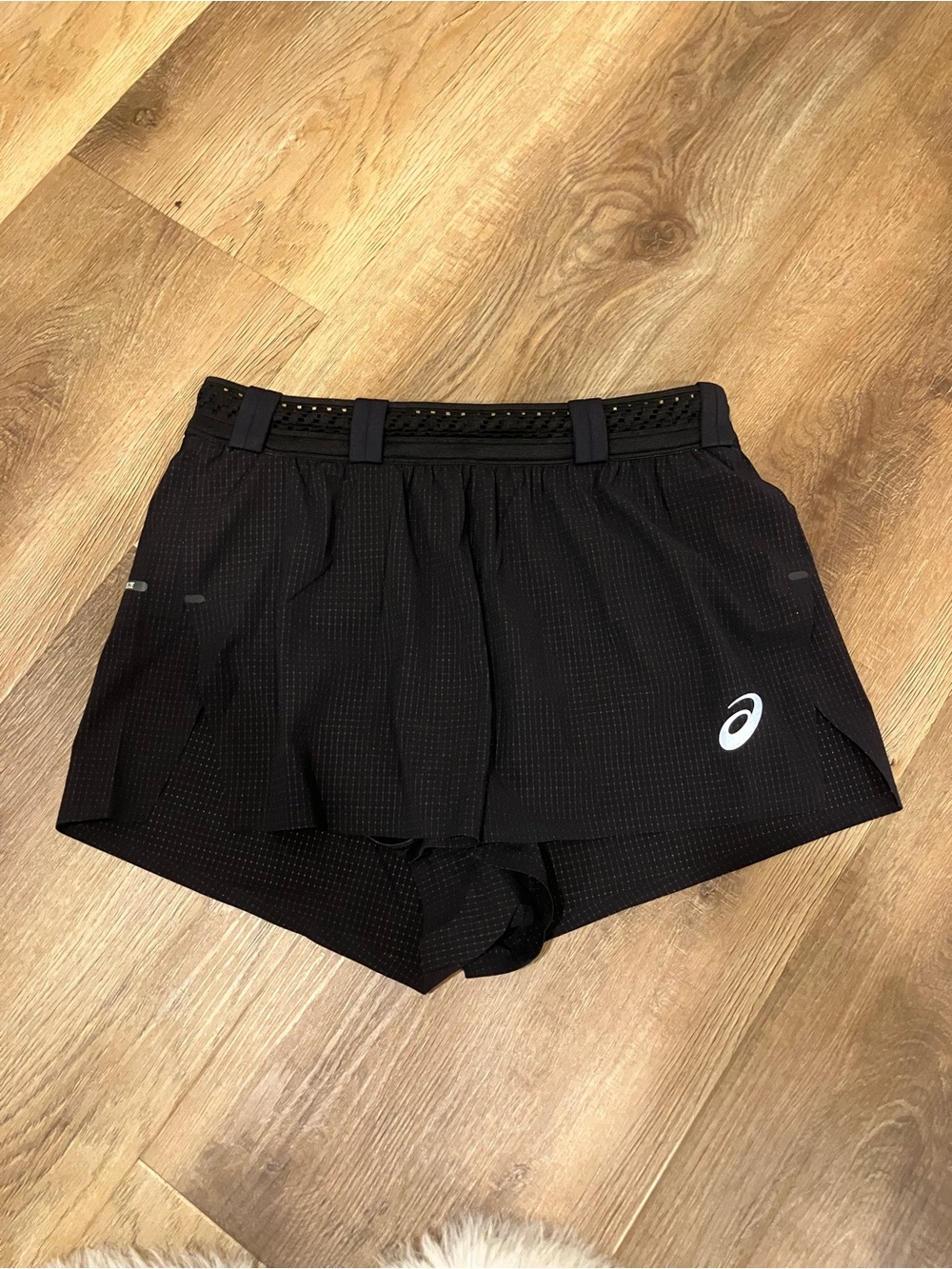 Asics Metarun Split Shorts Men’s Small